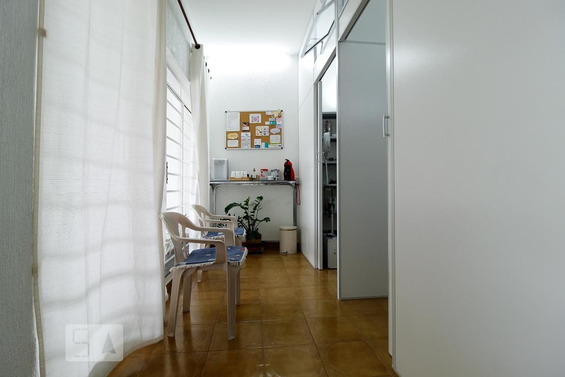 Casa, 3 quartos, 235 m² - Foto 1