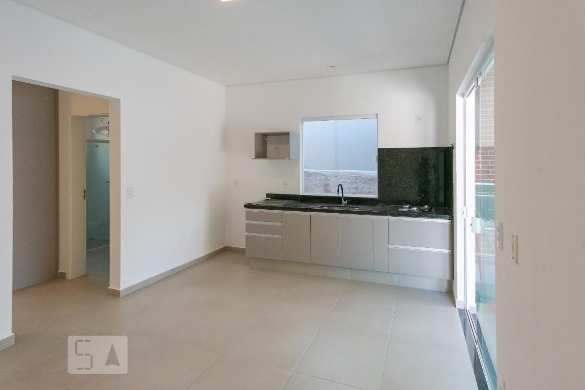 Casa à Venda - Centro, 1 Quarto,  36 m2 em , Campinas - sp | SoloBR