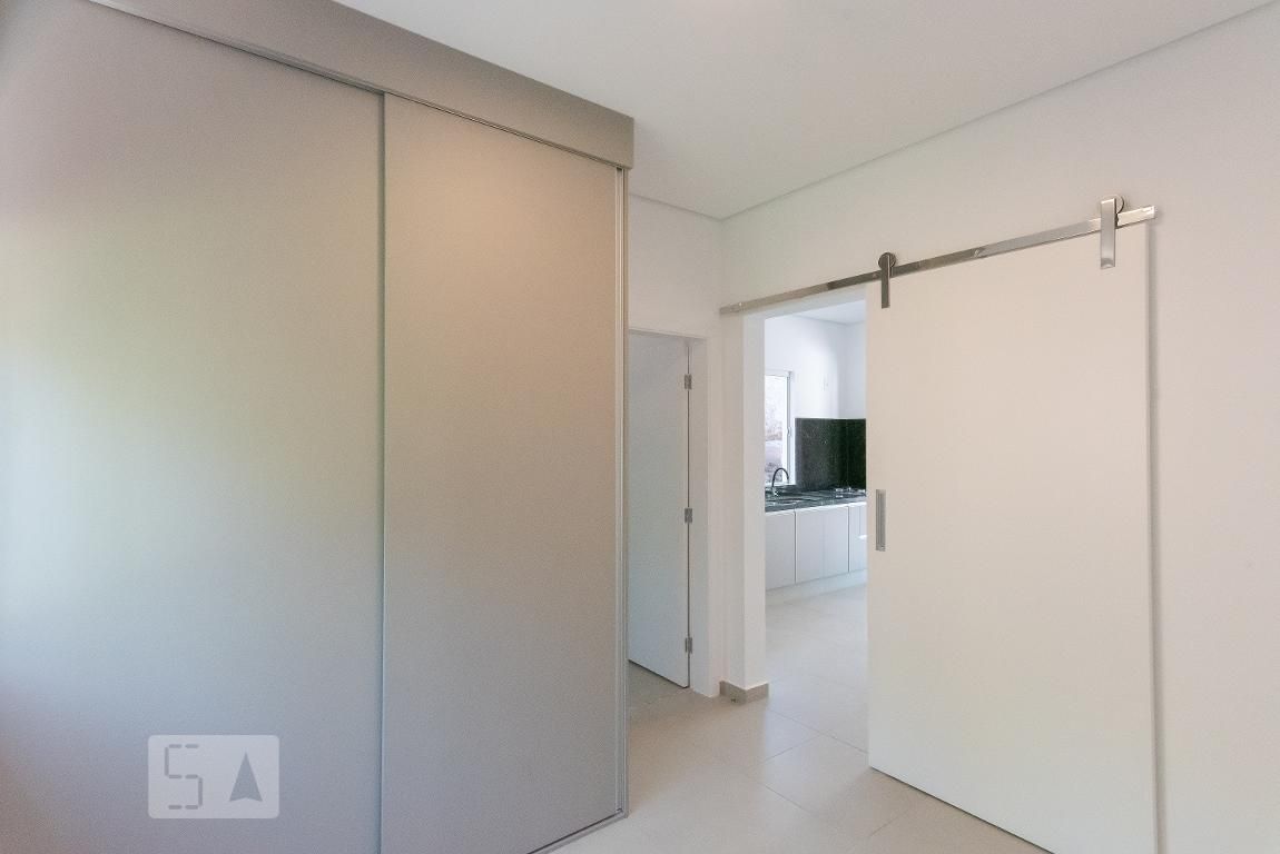 Casa à Venda - Centro, 1 Quarto,  36 m2 em , Campinas - sp | SoloBR