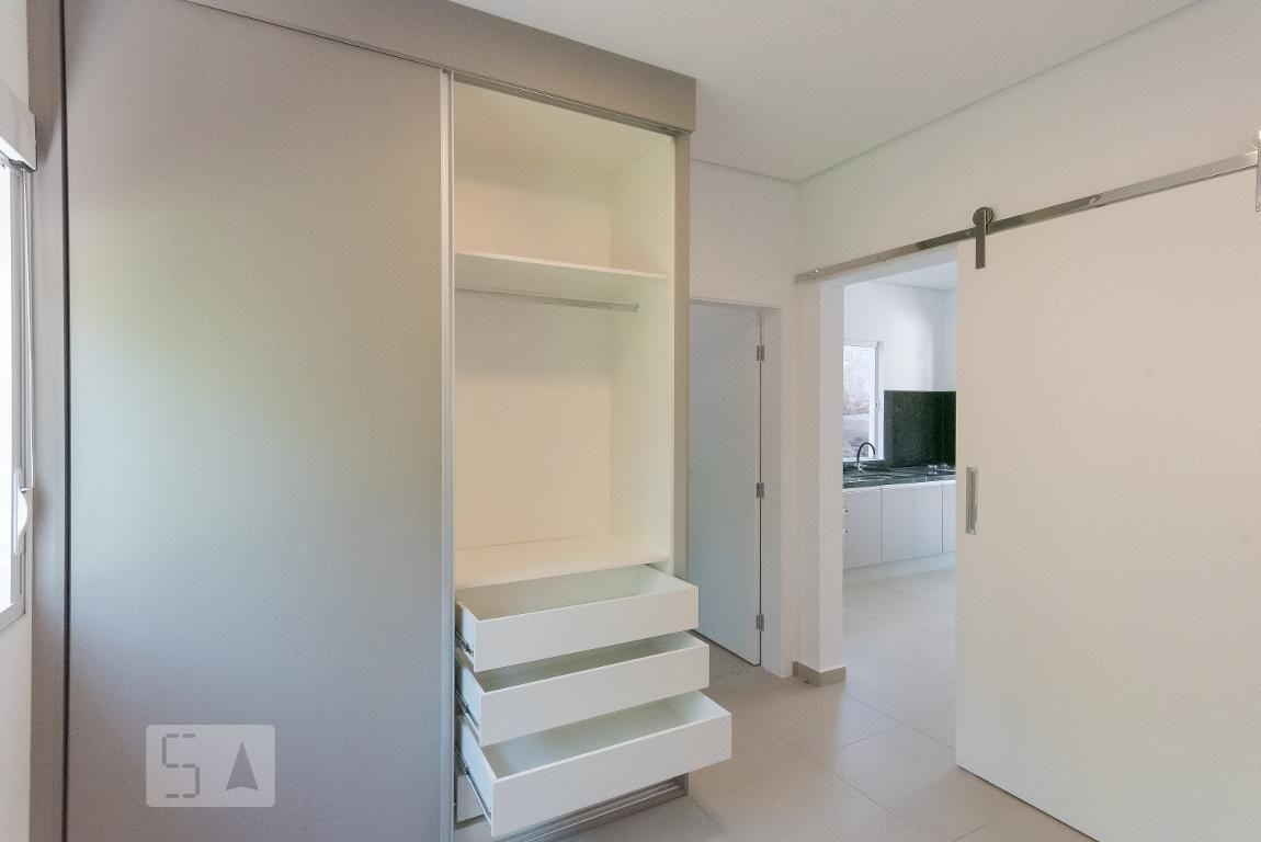 Casa à Venda - Centro, 1 Quarto,  36 m2 em , Campinas - sp | SoloBR