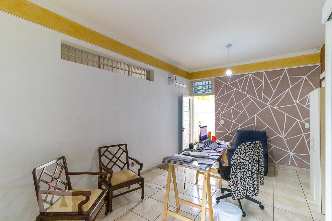 Casa à Venda - Jardim Chapadão, 4 Quartos,  380 m2 em , Campinas - sp | SoloBR