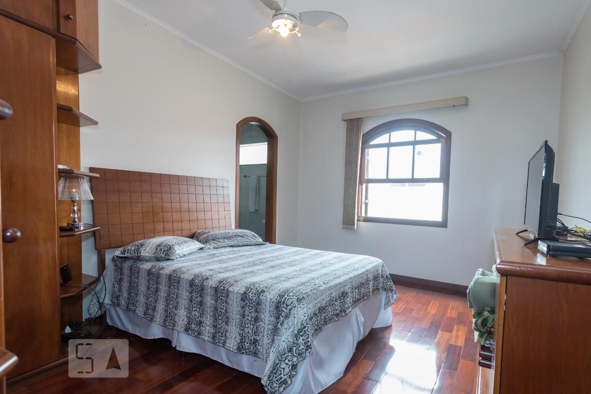 Casa, 4 quartos, 370 m² - Foto 33