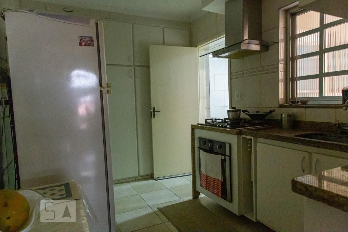Casa, 3 quartos, 330 m² - Foto 12
