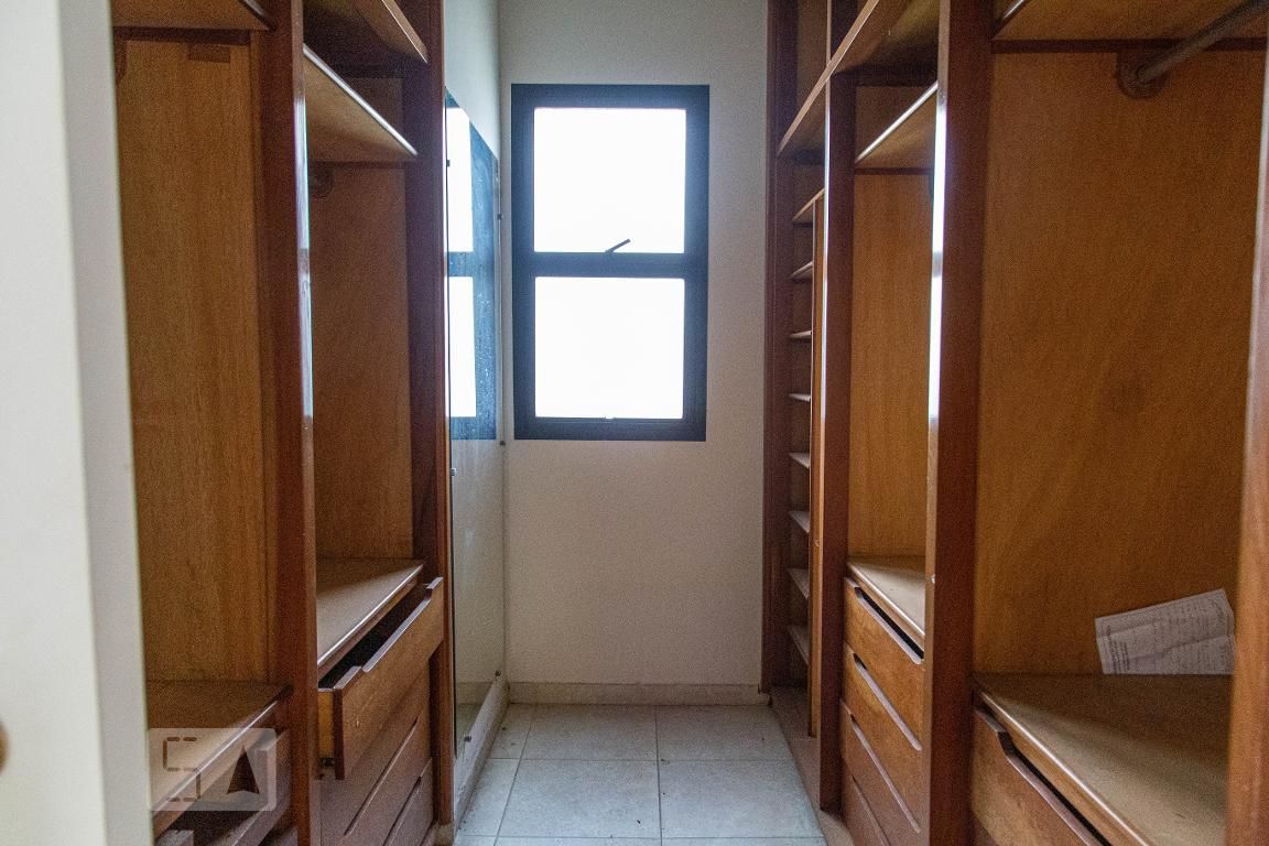 Apartamento, 4 quartos, 252 m² - Foto 34