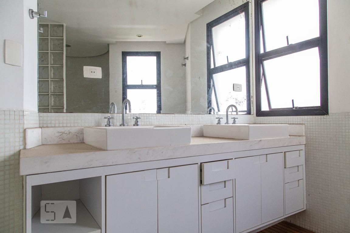 Apartamento, 4 quartos, 252 m² - Foto 39