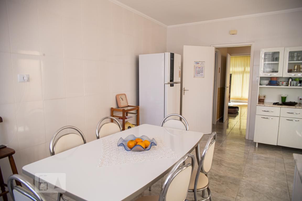 Casa, 3 quartos, 205 m² - Foto 46