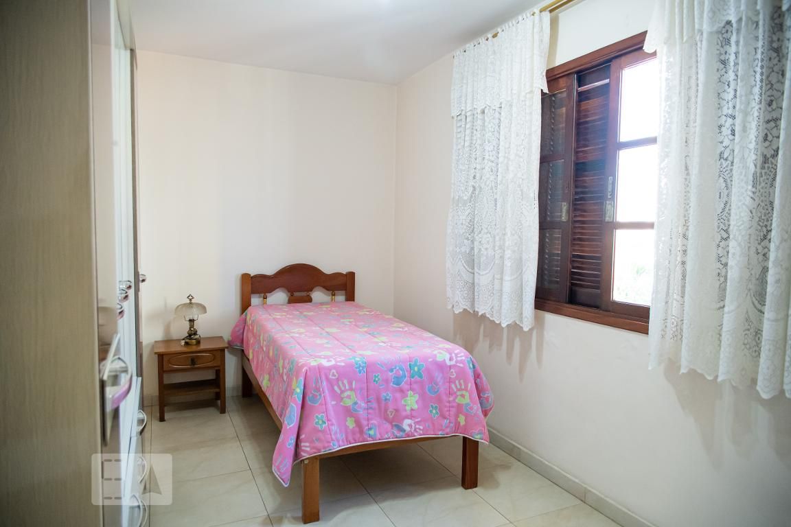 Casa, 3 quartos, 205 m² - Foto 35