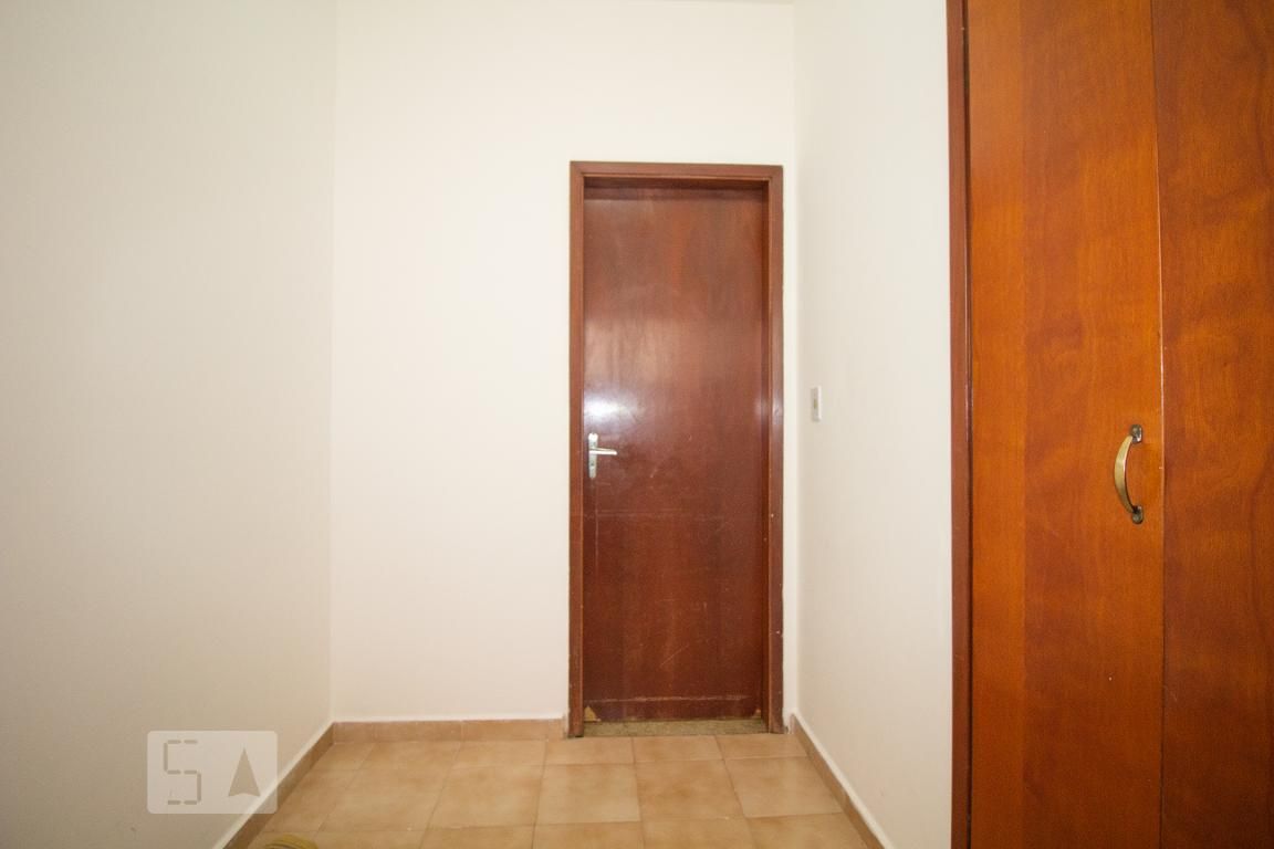 Casa, 3 quartos, 256 m² - Foto 58