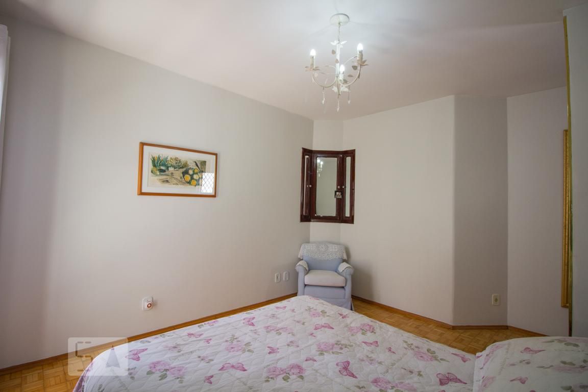 Casa, 3 quartos, 256 m² - Foto 15