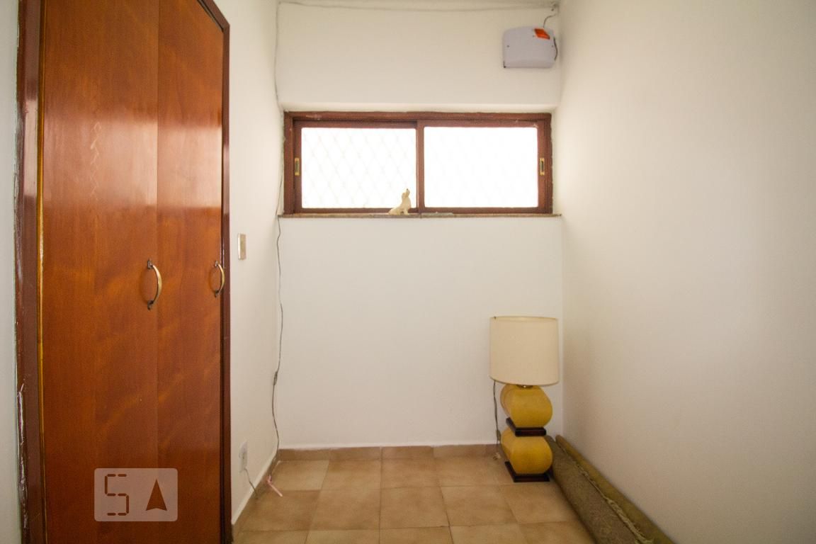 Casa, 3 quartos, 256 m² - Foto 57