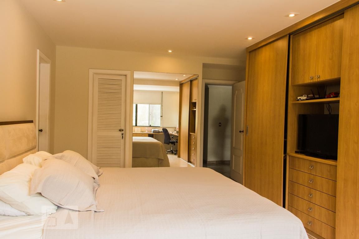 Casa, 4 quartos, 400 m² - Foto 37