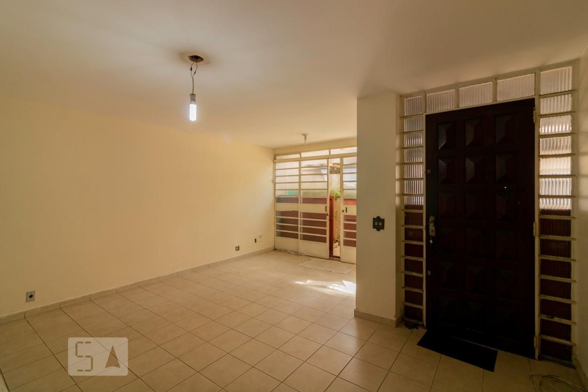 Casa, 3 quartos, 220 m² - Foto 2