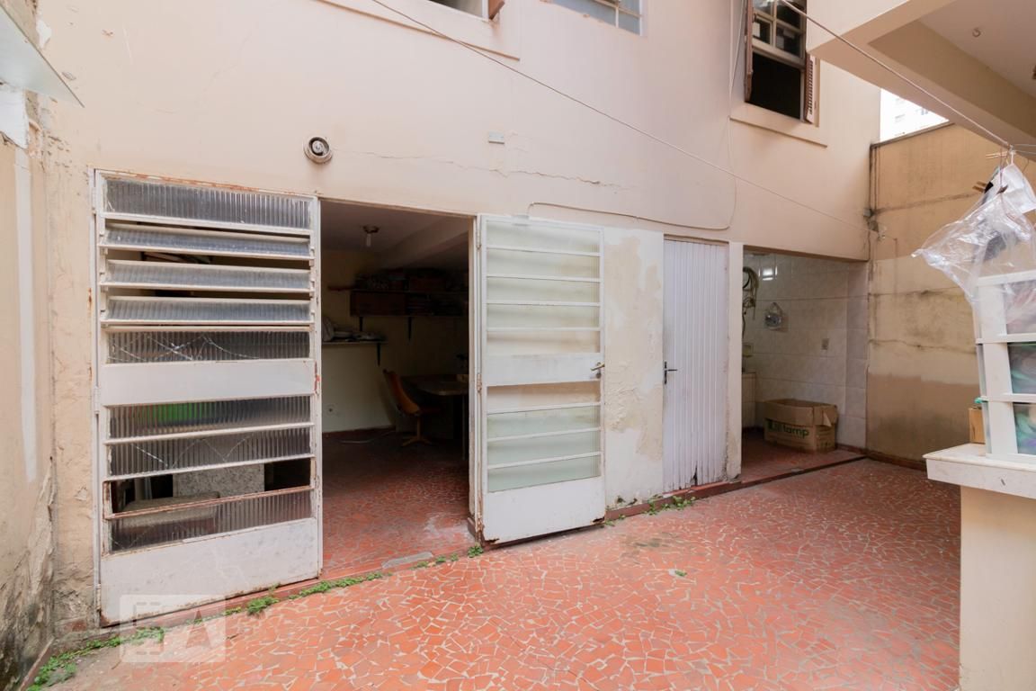 Casa, 3 quartos, 220 m² - Foto 42