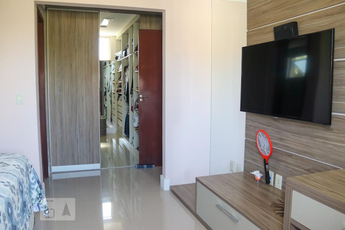 Casa, 4 quartos, 260 m² - Foto 28