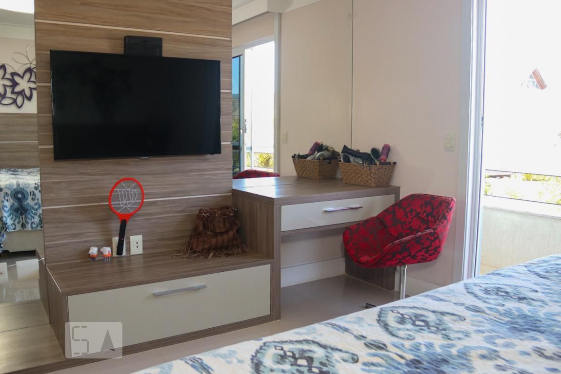 Casa, 4 quartos, 260 m² - Foto 27