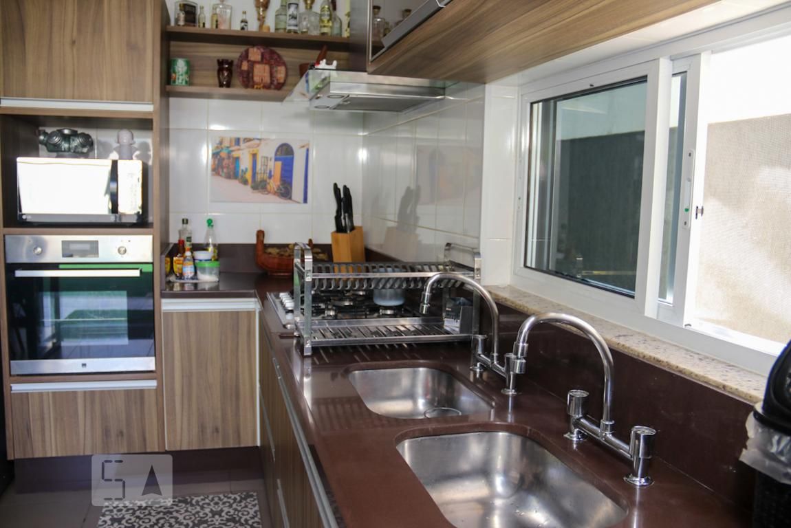 Casa, 4 quartos, 260 m² - Foto 19