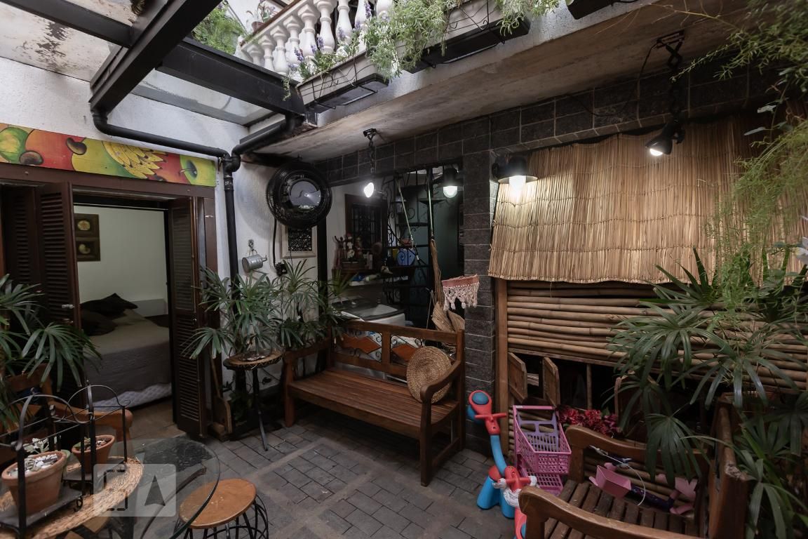 Casa, 4 quartos, 260 m² - Foto 57