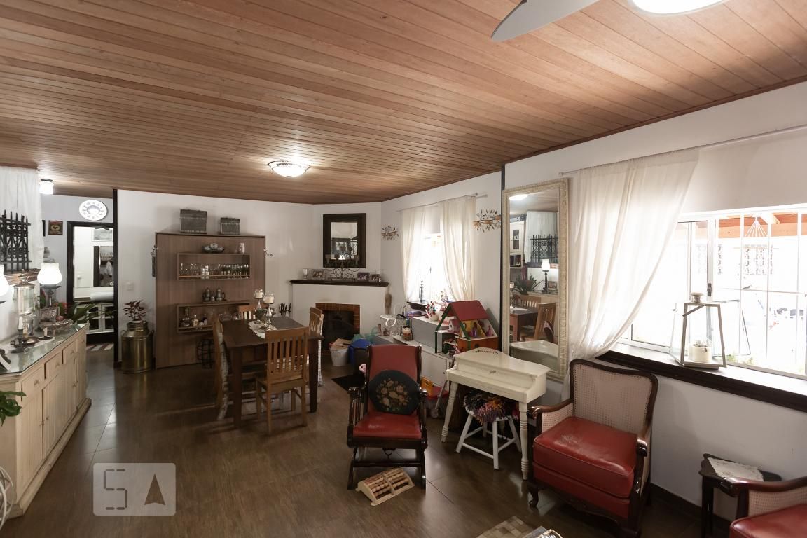 Casa, 4 quartos, 260 m² - Foto 1