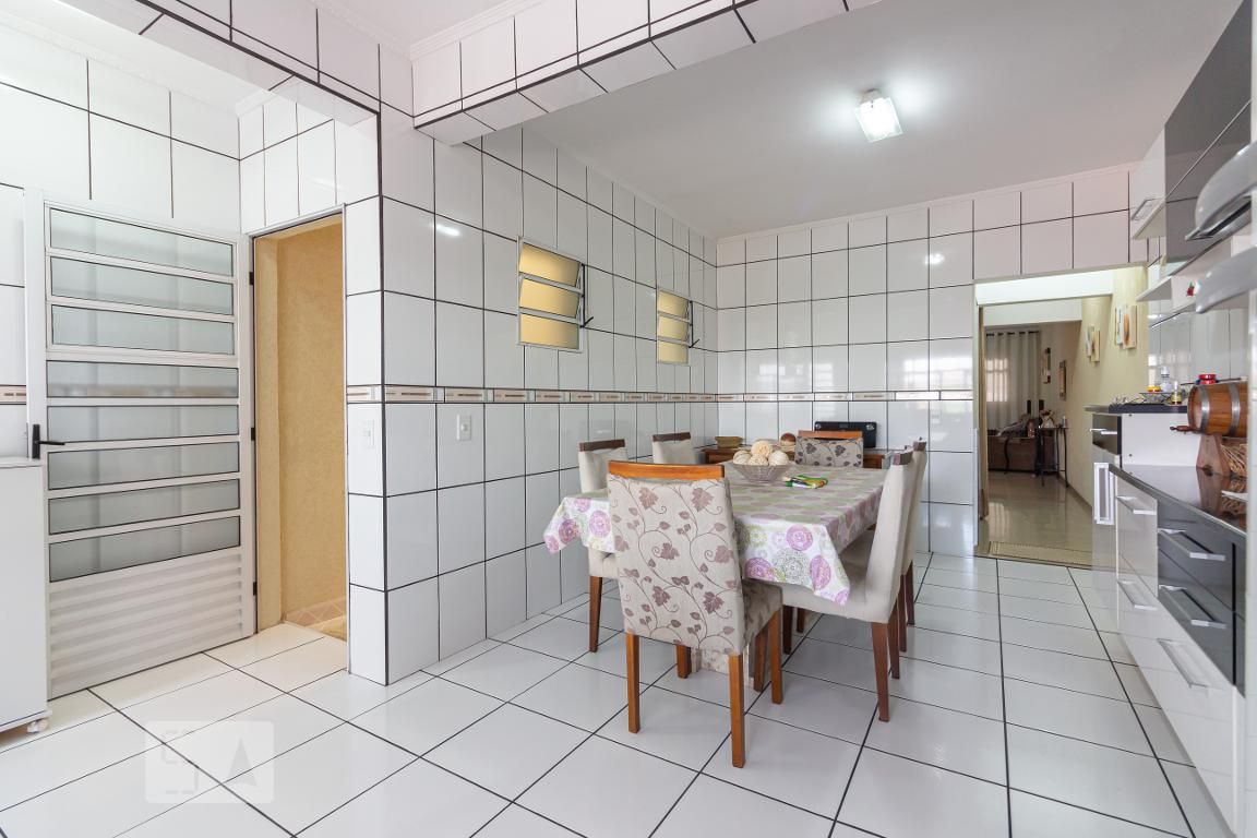 Casa, 3 quartos, 250 m² - Foto 50