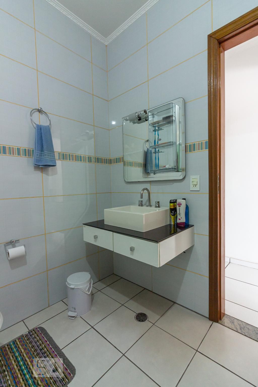 Casa, 3 quartos, 250 m² - Foto 35