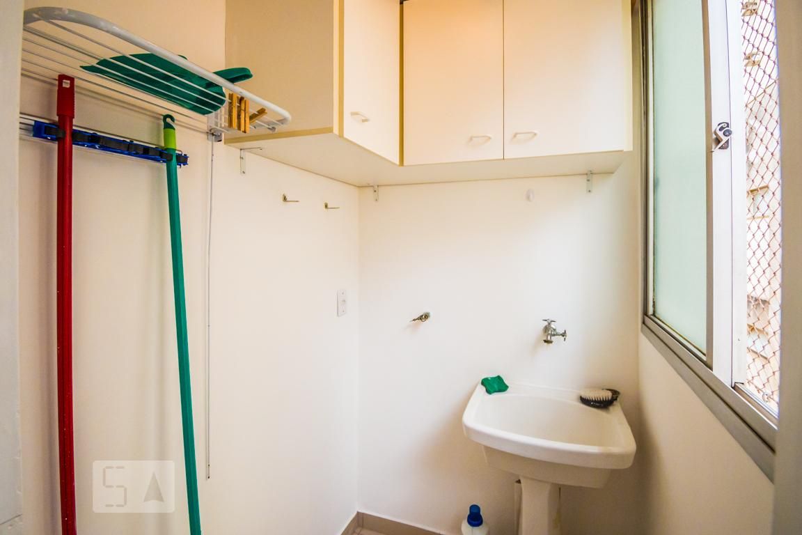 Apartamento à Venda - Cambuí, 1 Quarto,  50 m2 em , Campinas - sp | SoloBR