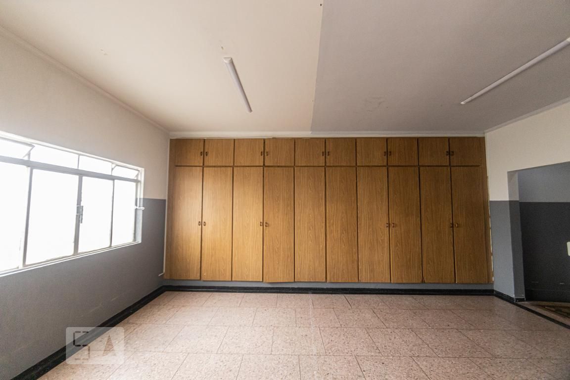 Casa, 3 quartos, 360 m² - Foto 32