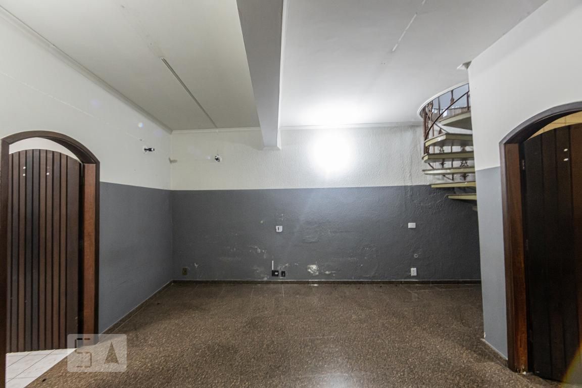Casa, 3 quartos, 360 m² - Foto 47