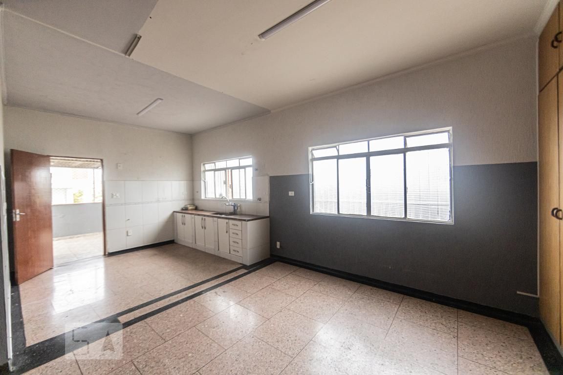Casa, 3 quartos, 360 m² - Foto 30