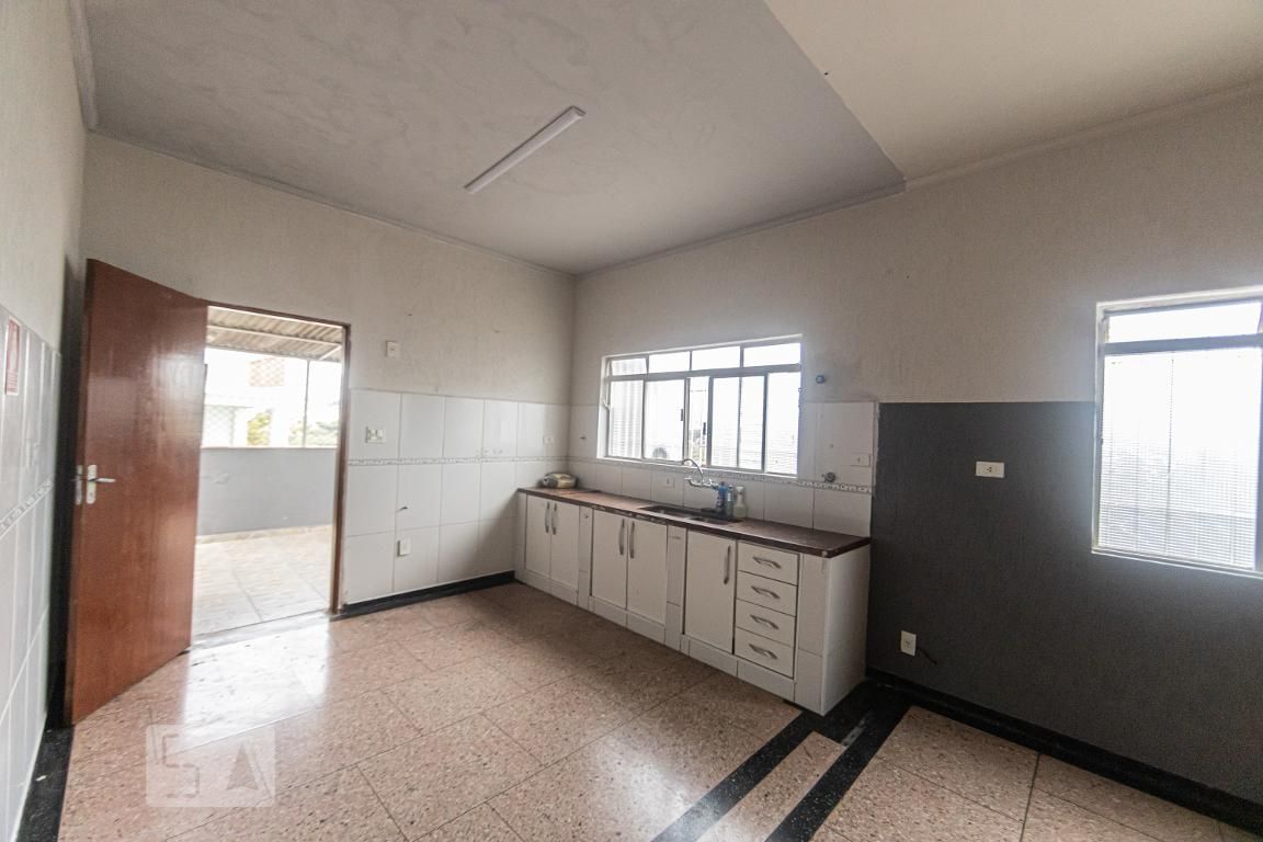 Casa, 3 quartos, 360 m² - Foto 33