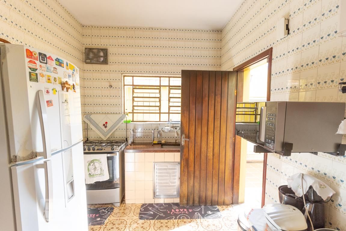 Casa, 3 quartos, 210 m² - Foto 40