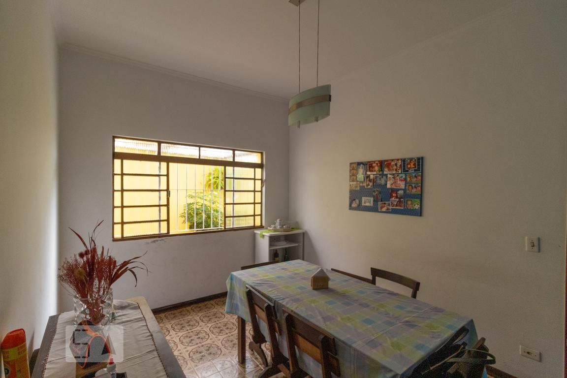 Casa, 3 quartos, 210 m² - Foto 35