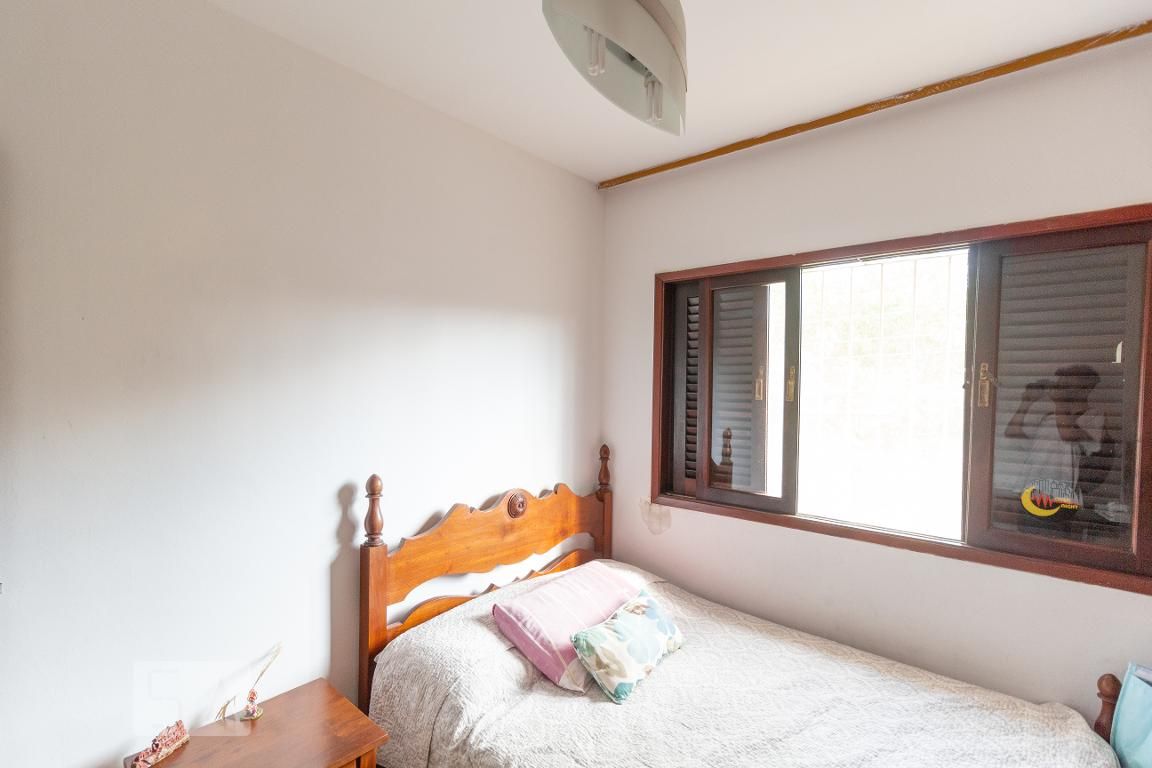 Casa, 3 quartos, 210 m² - Foto 30