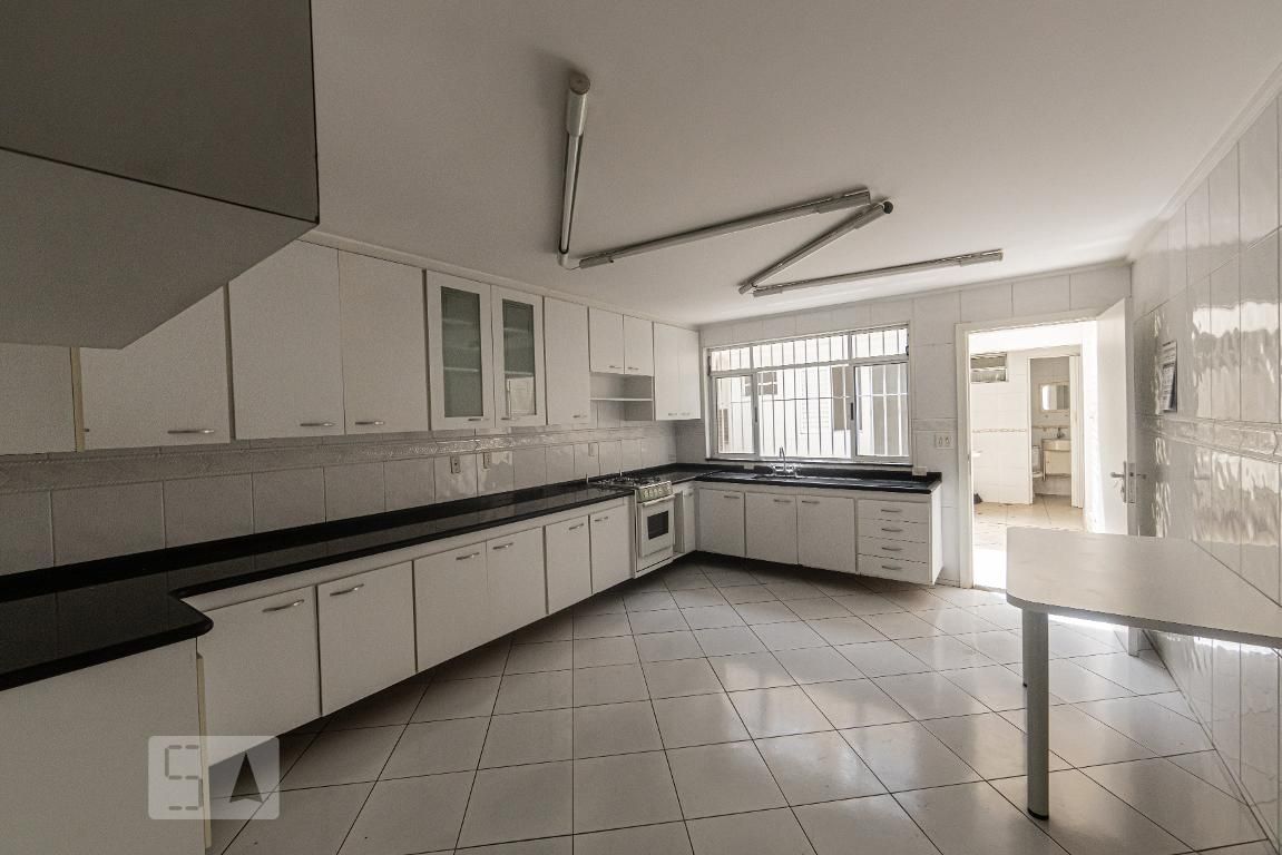 Casa, 4 quartos, 180 m² - Foto 35
