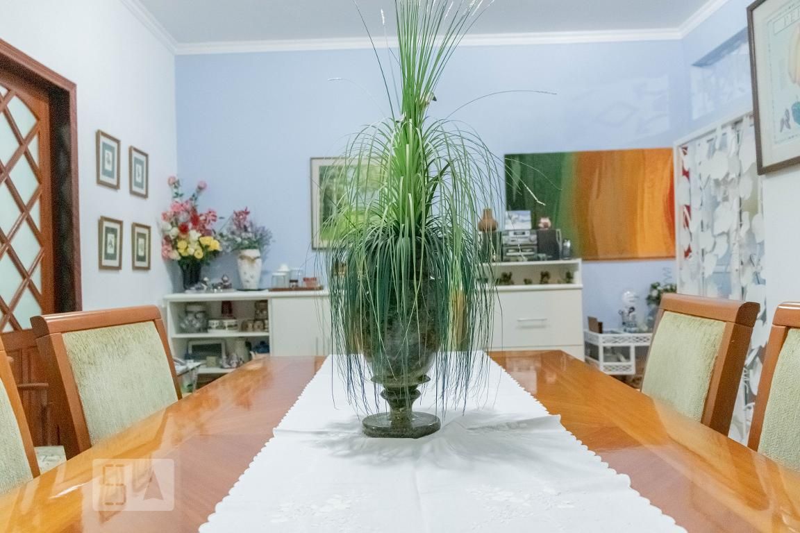 Casa, 4 quartos, 240 m² - Foto 11