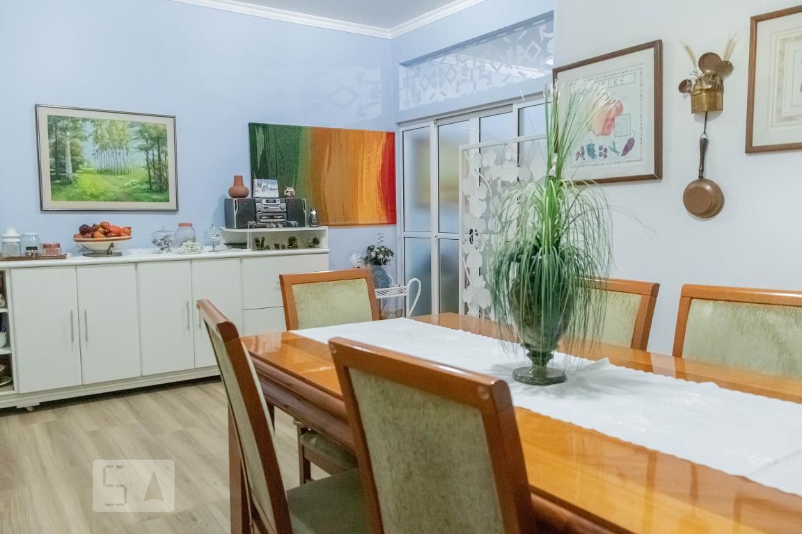 Casa, 4 quartos, 240 m² - Foto 9
