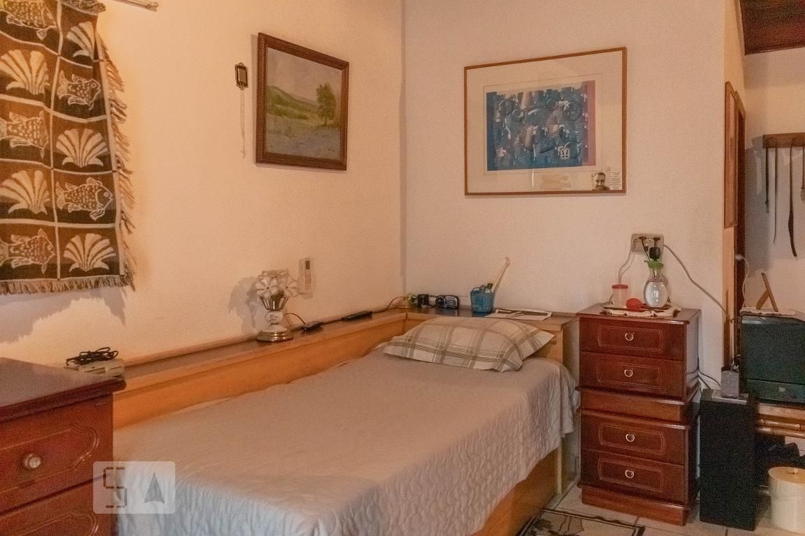 Casa, 4 quartos, 240 m² - Foto 51
