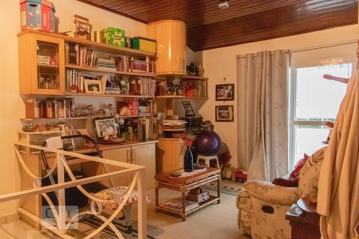 Casa, 4 quartos, 240 m² - Foto 50
