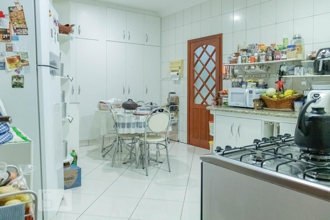 Casa, 4 quartos, 240 m² - Foto 80