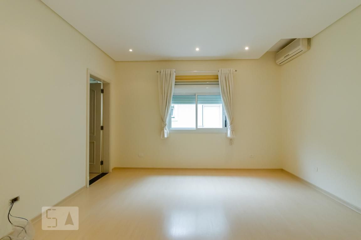 Casa, 4 quartos, 285 m² - Foto 30