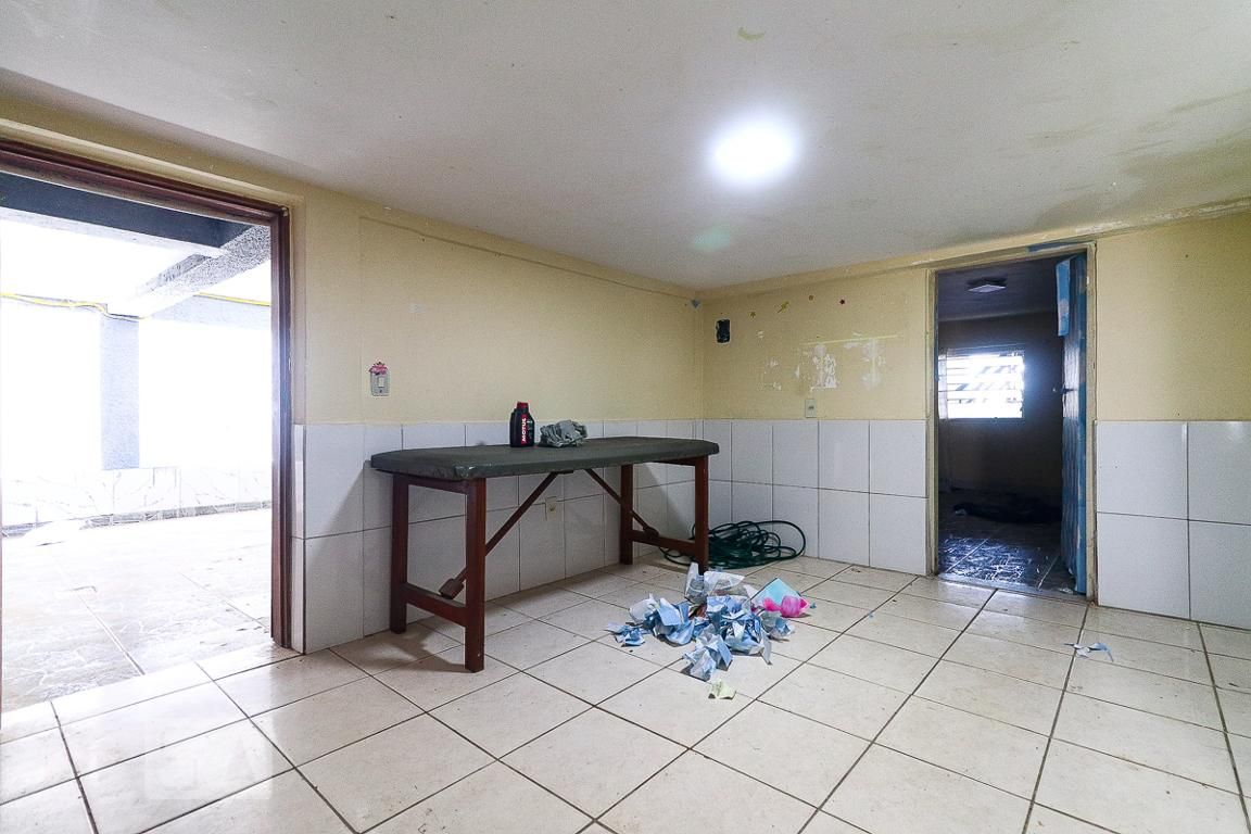 Casa, 4 quartos, 200 m² - Foto 2