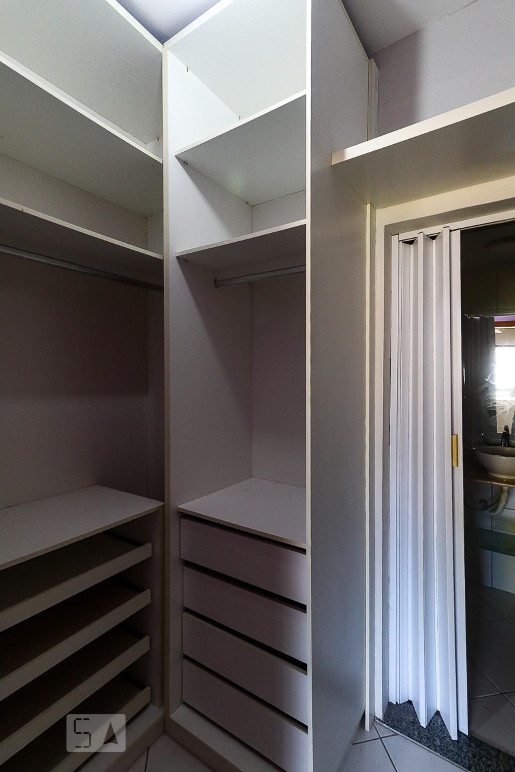 Casa, 4 quartos, 200 m² - Foto 33