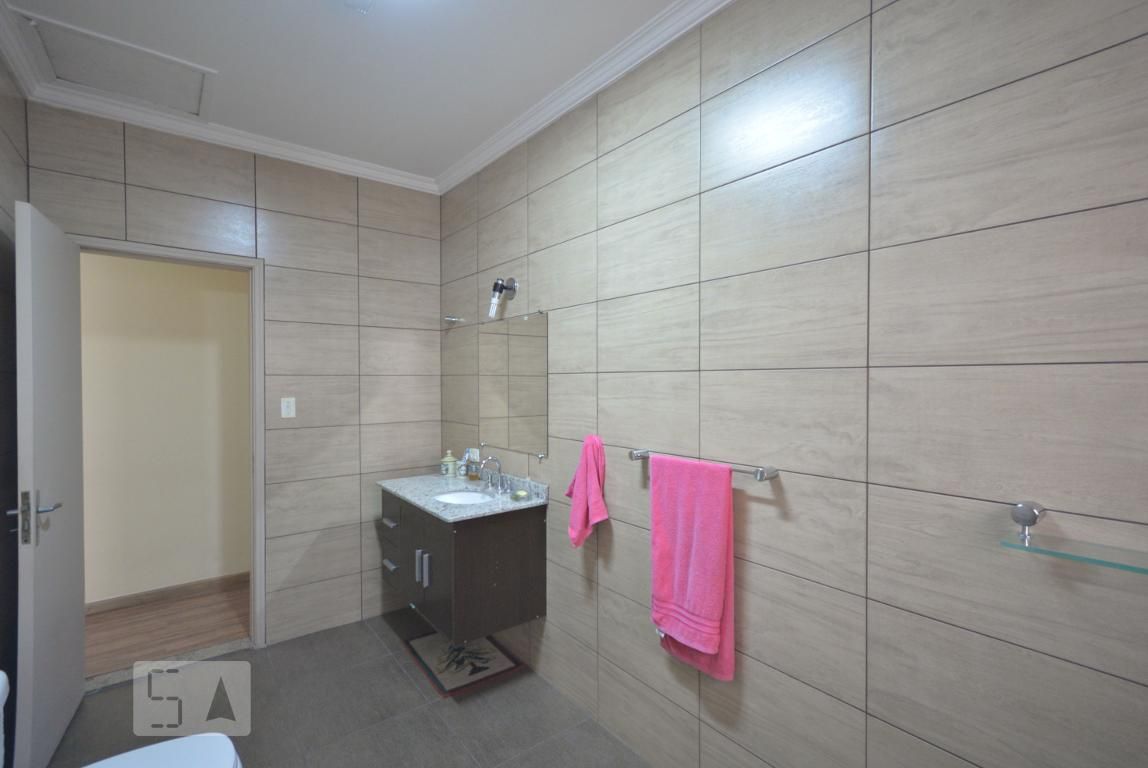 Casa, 3 quartos, 300 m² - Foto 32
