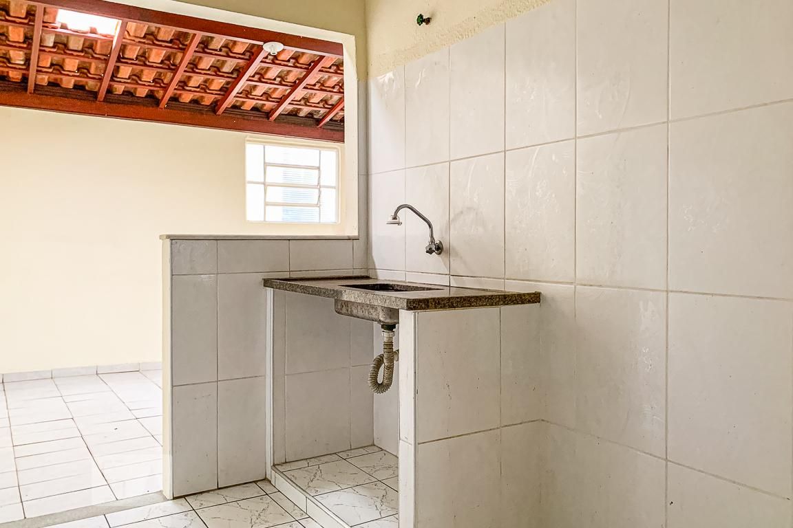 Casa à Venda - Jardim Flamboyant, 2 Quartos,  60 m2 em , Campinas - sp | SoloBR