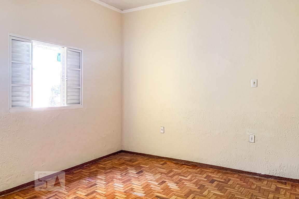 Casa à Venda - Jardim Flamboyant, 2 Quartos,  60 m2 em , Campinas - sp | SoloBR