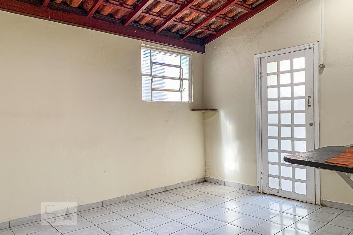 Casa à Venda - Jardim Flamboyant, 2 Quartos,  60 m2 em , Campinas - sp | SoloBR