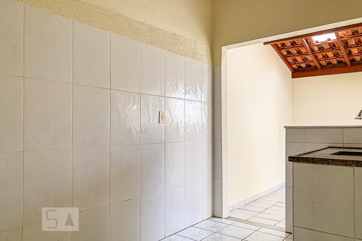 Casa à Venda - Jardim Flamboyant, 2 Quartos,  60 m2 em , Campinas - sp | SoloBR