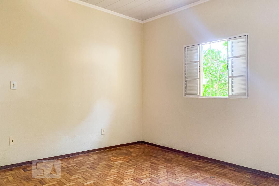 Casa à Venda - Jardim Flamboyant, 2 Quartos,  60 m2 em , Campinas - sp | SoloBR