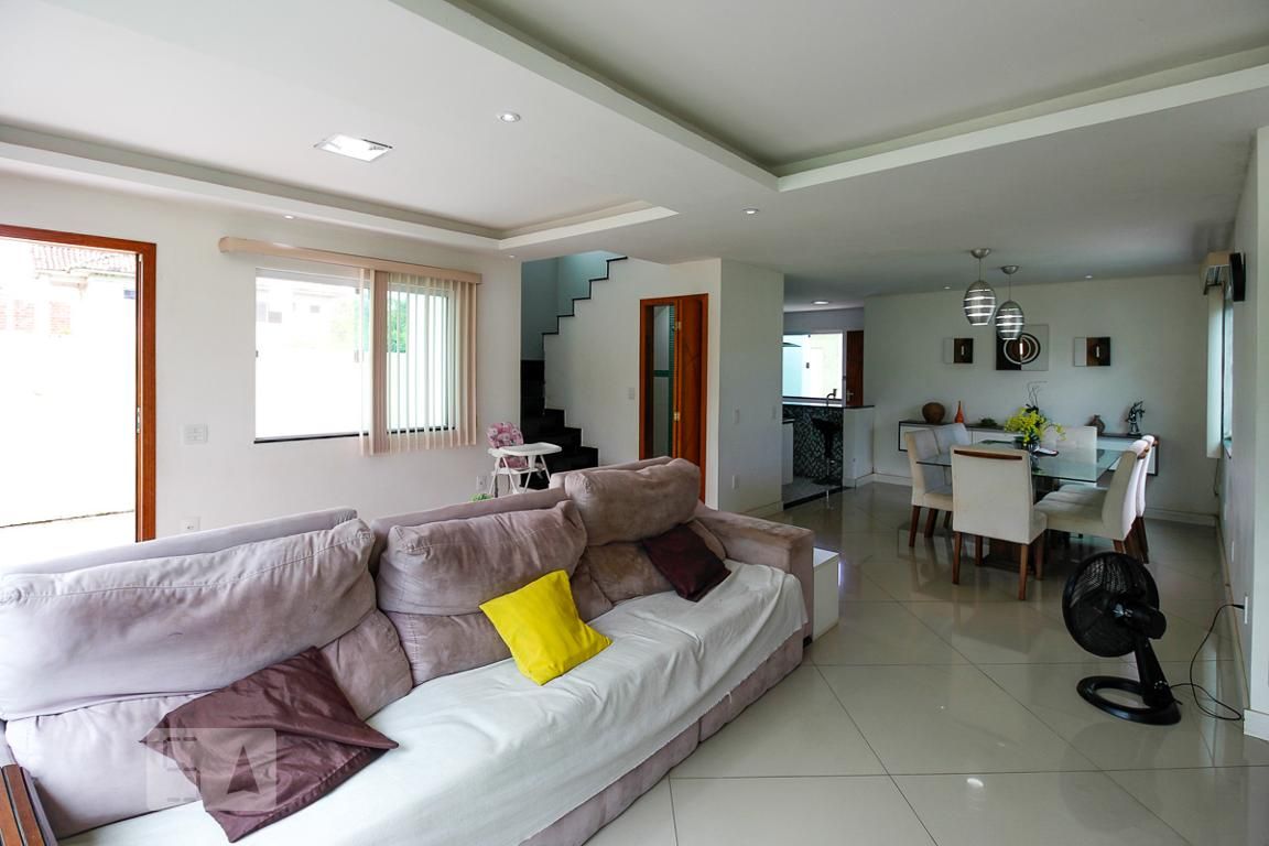 Casa, 3 quartos, 220 m² - Foto 2