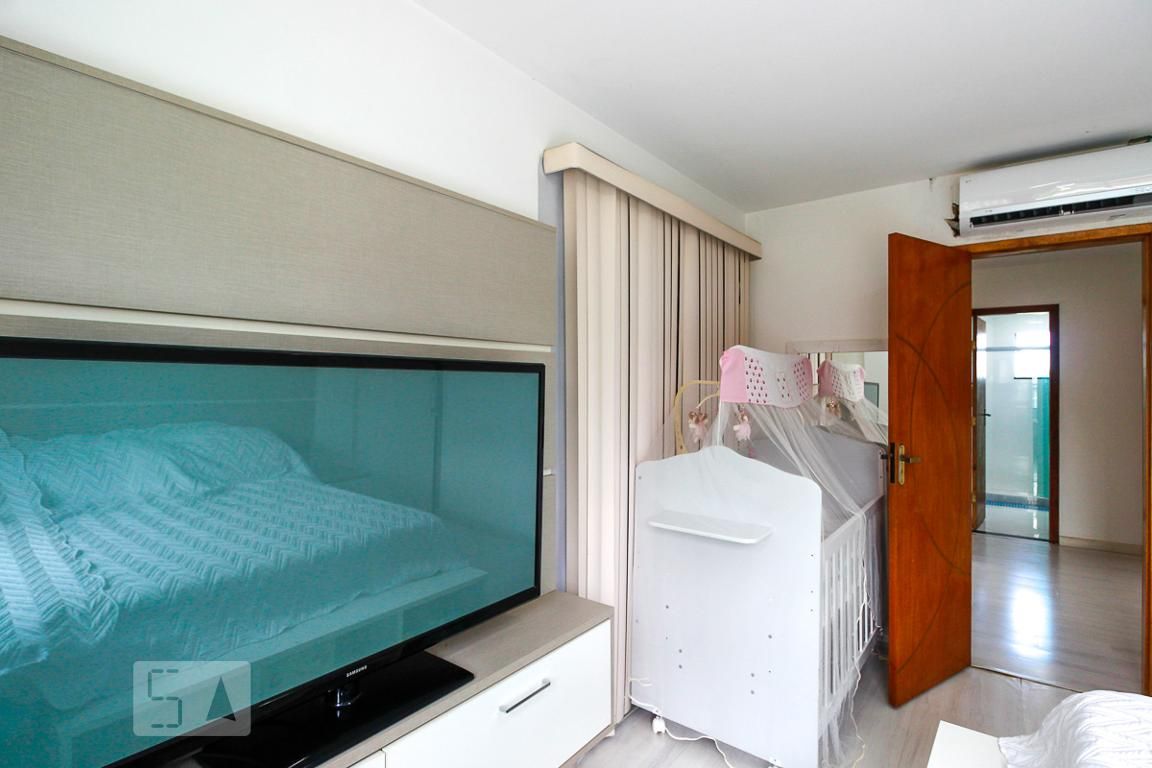 Casa, 3 quartos, 220 m² - Foto 26