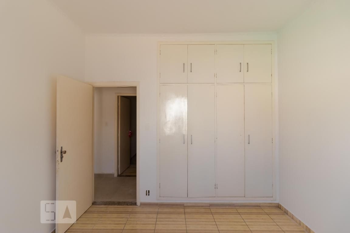 Casa à Venda - Jardim Chapadão, 3 Quartos,  900 m2 em , Campinas - sp | SoloBR